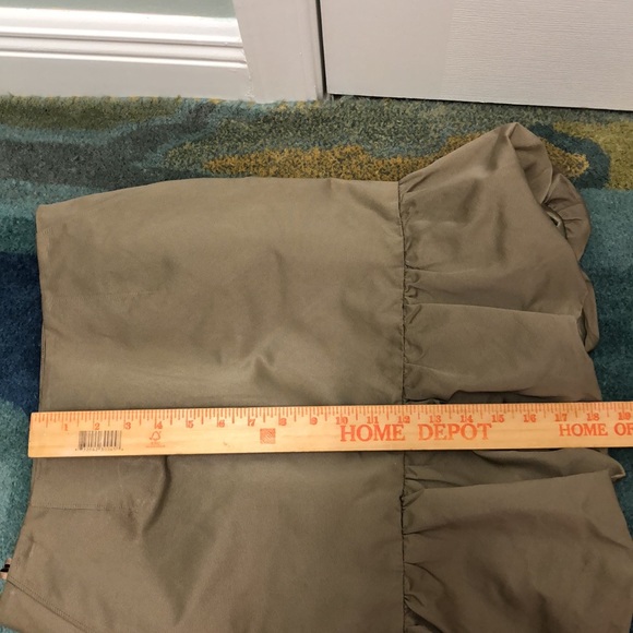 Club Monaco size 2 skirt - Picture 10 of 11